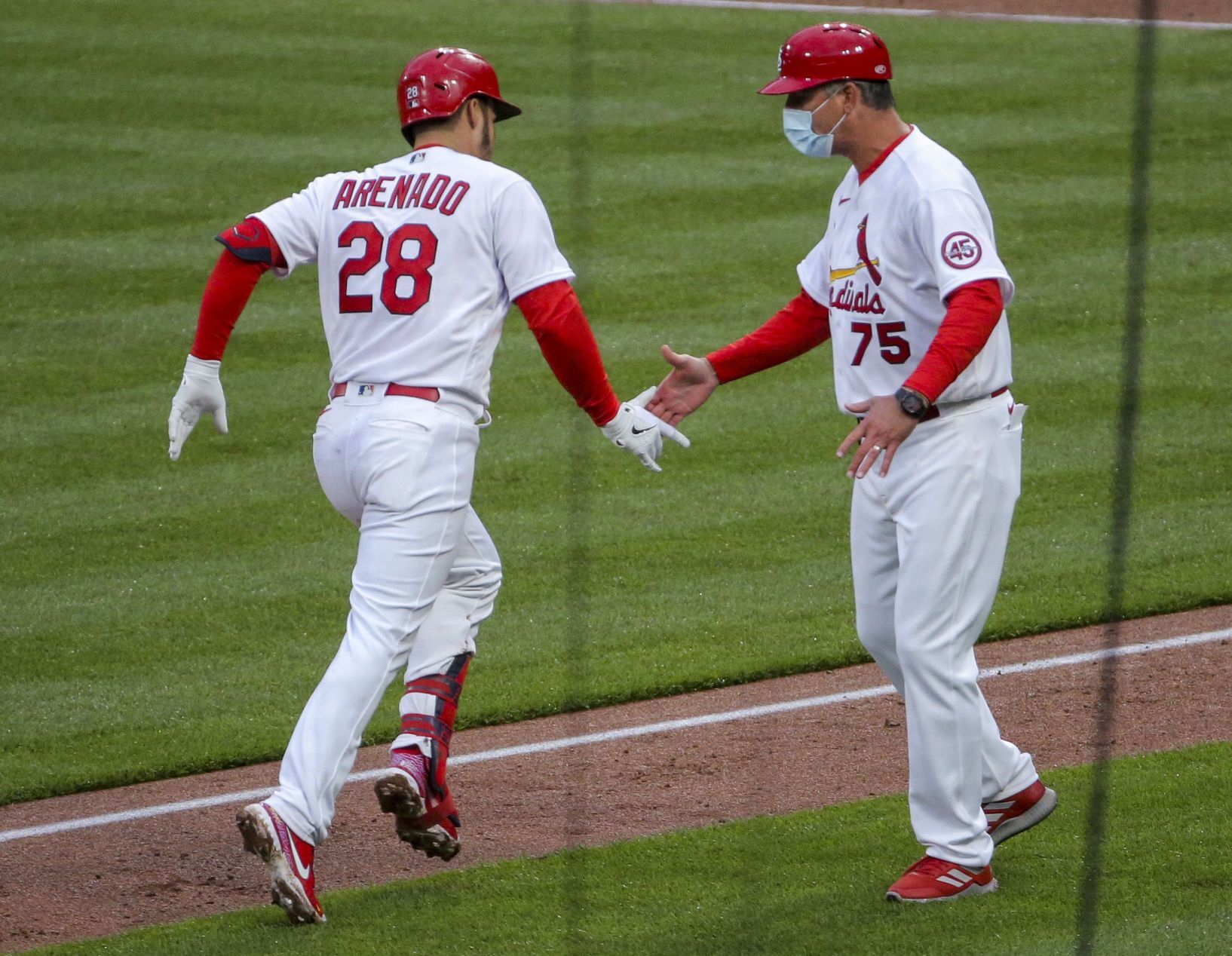Cardinals welcome fans for 2021 home opener